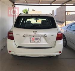 تۆیۆتا هایلاندەر